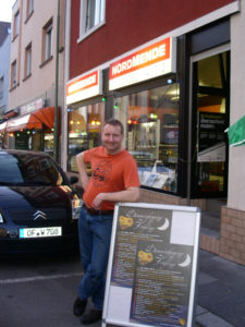 MINOLTA DIGITAL CAMERA