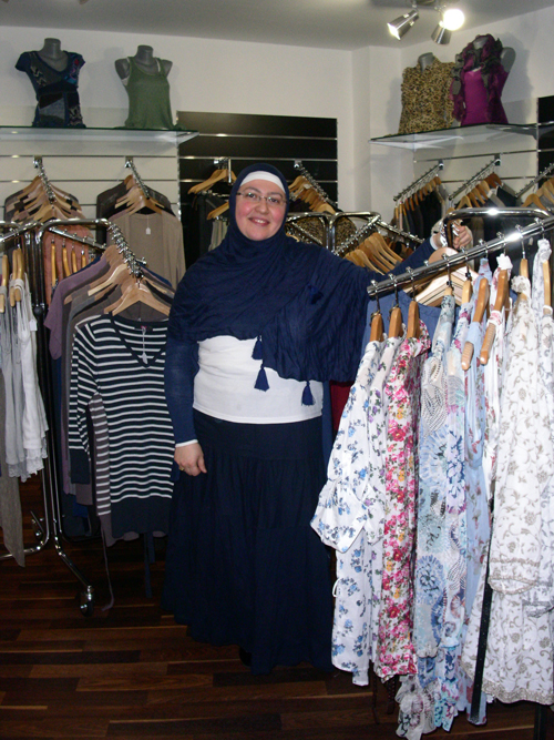 MINOLTA DIGITAL CAMERA